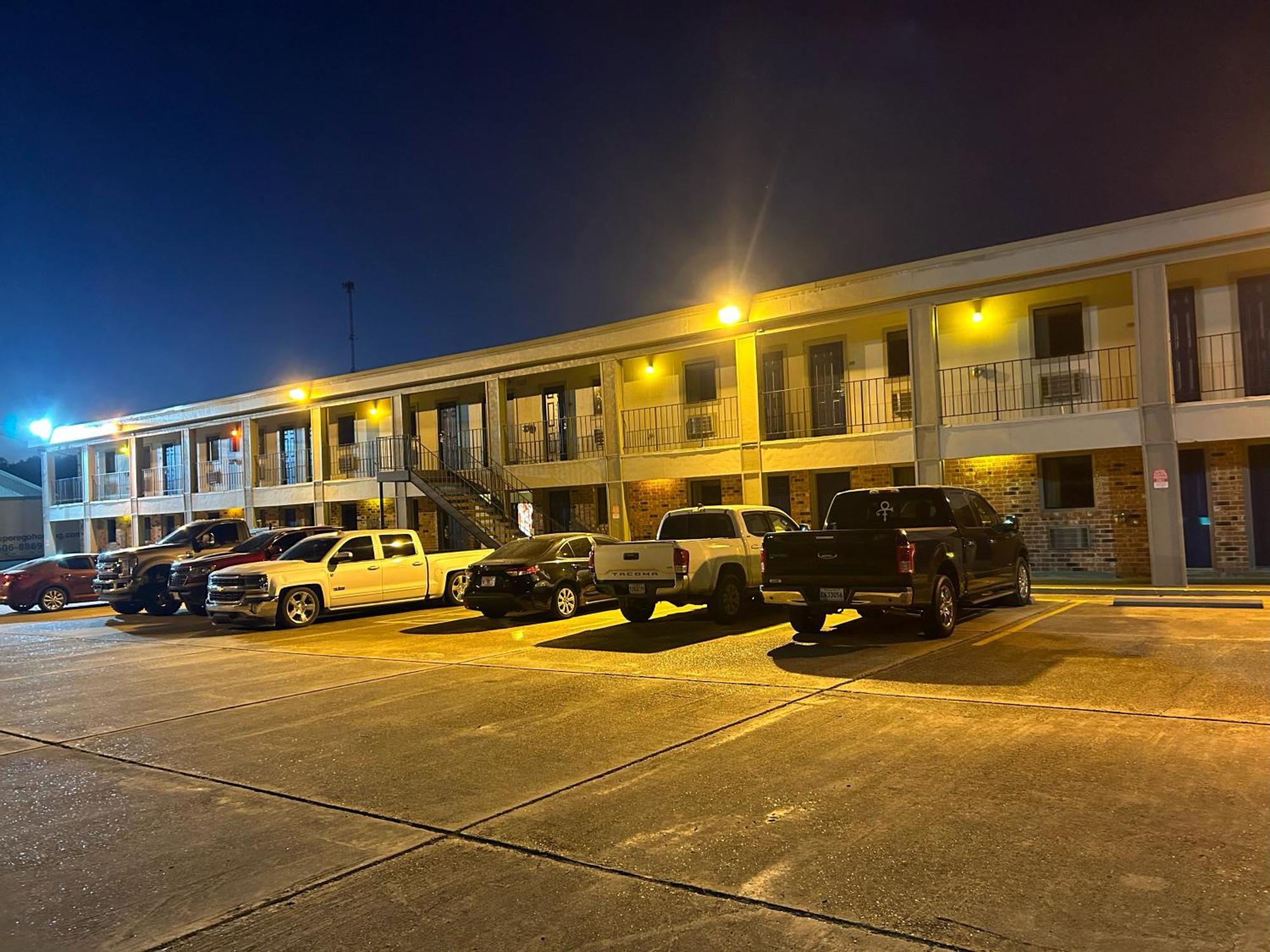 Howards Inn Motel Eunice 外观 照片